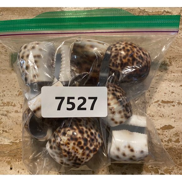 Set Of 8 Vintage Shell Napkin Rings Spotted Design Handmade In The Philippines - Picture 7 of 7